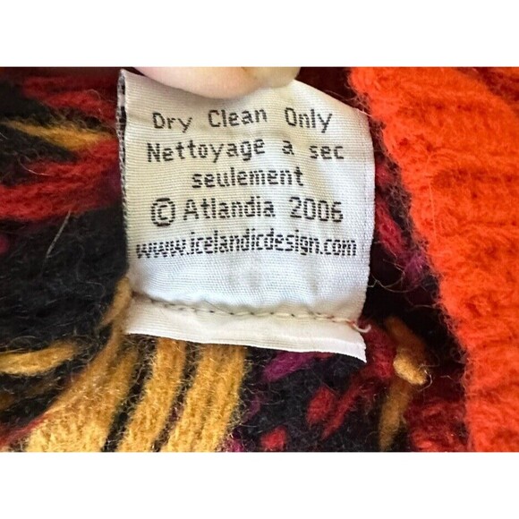 VTG Knit 2006 Icelandic Design Lambswool Angora Cardigan Embroidered Sweater M - Picture 7 of 8